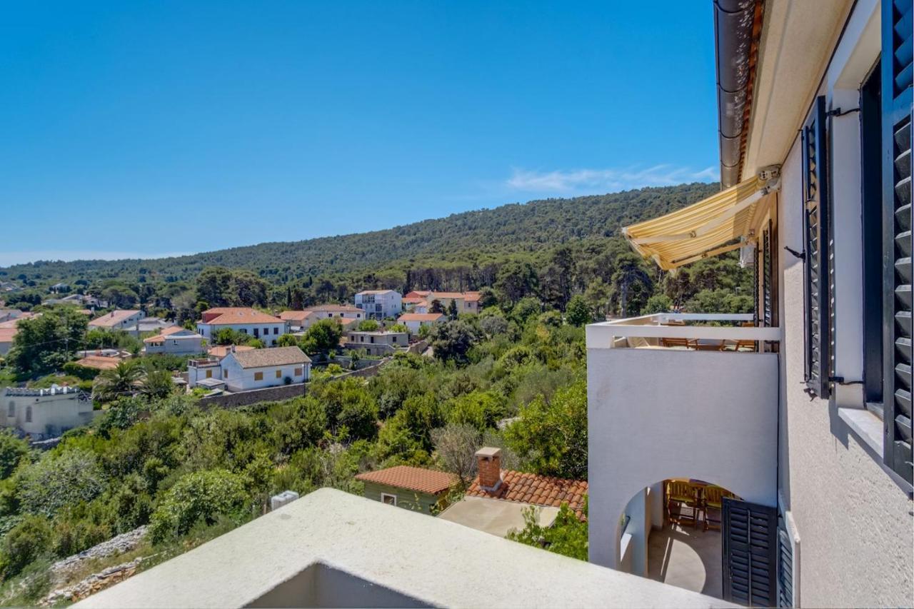 Apartmani Nadalina Veli Lošinj Exteriör bild