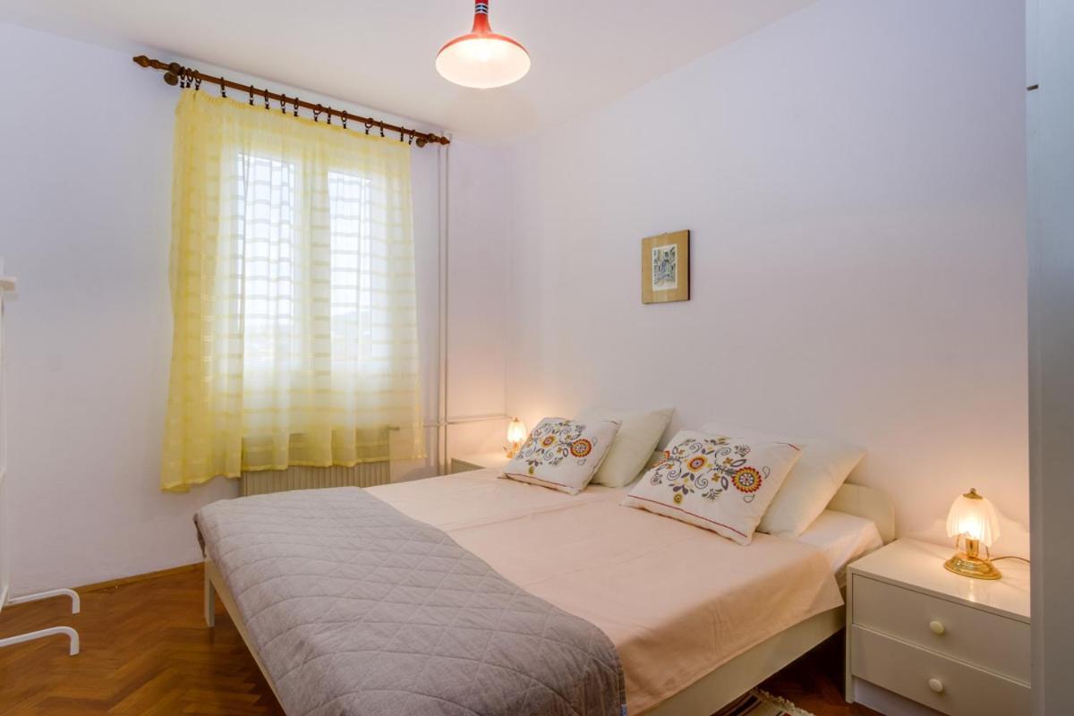Apartmani Nadalina Veli Lošinj Exteriör bild