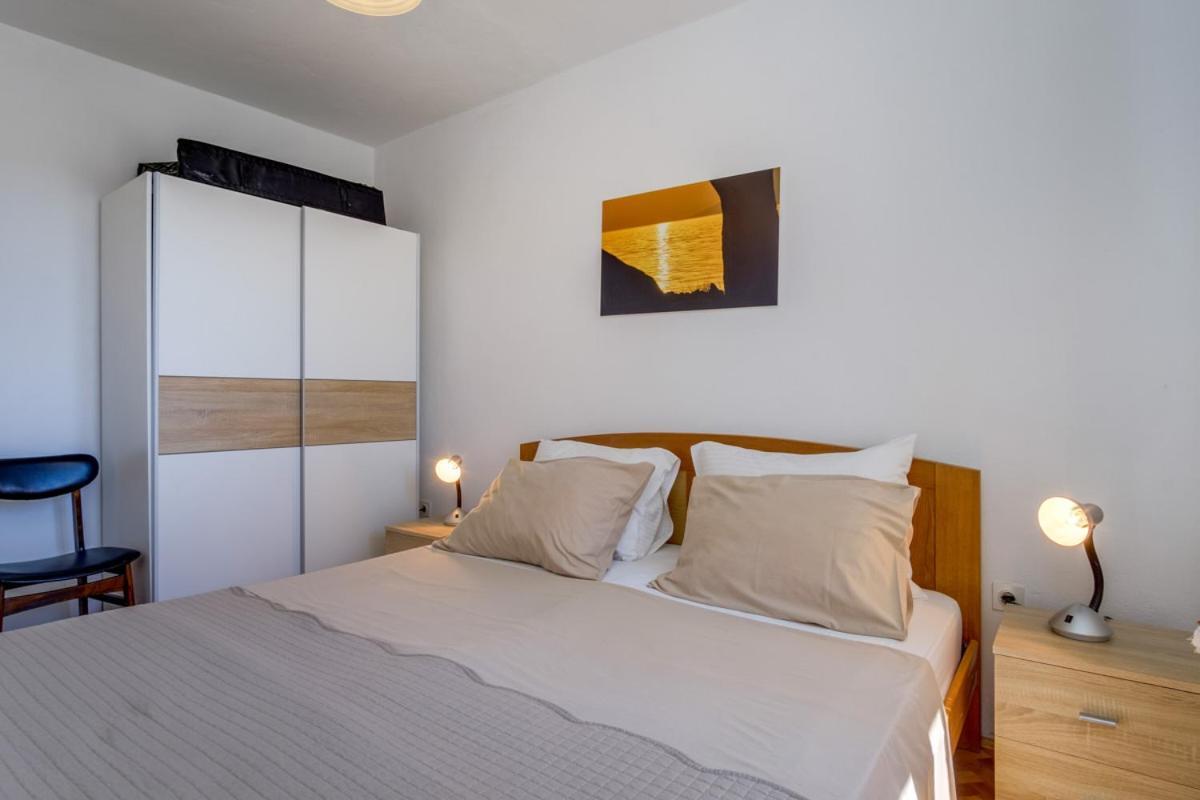 Apartmani Nadalina Veli Lošinj Exteriör bild