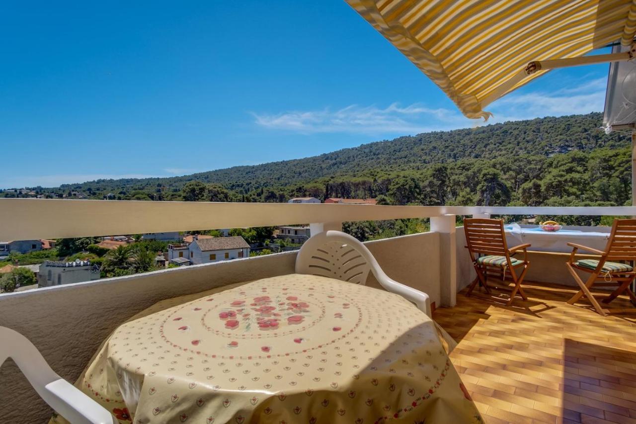Apartmani Nadalina Veli Lošinj Exteriör bild