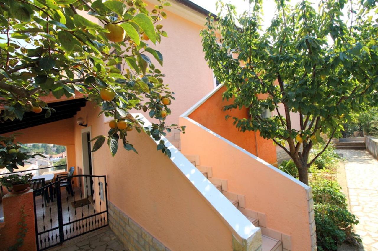 Apartmani Nadalina Veli Lošinj Exteriör bild