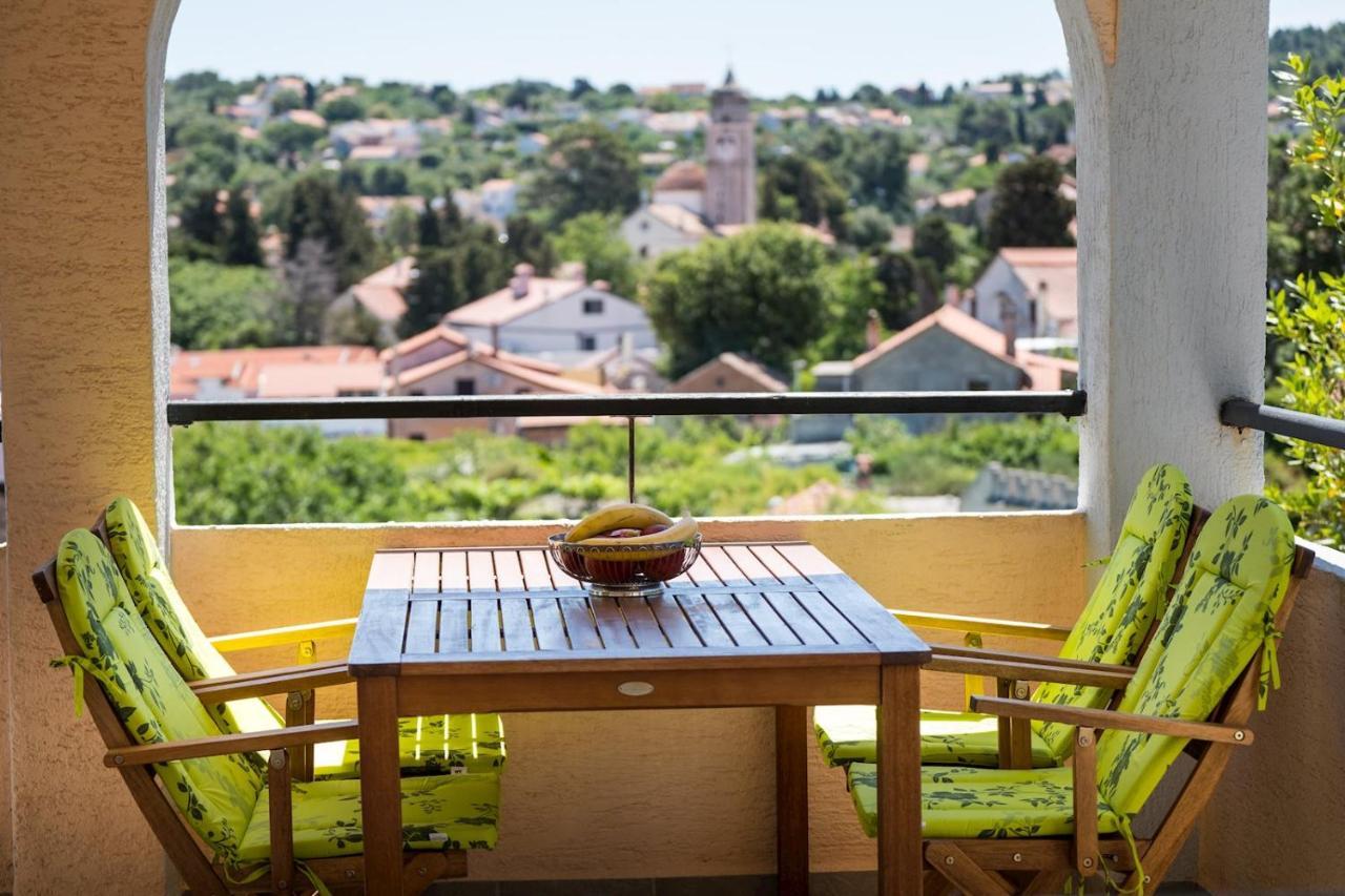 Apartmani Nadalina Veli Lošinj Exteriör bild