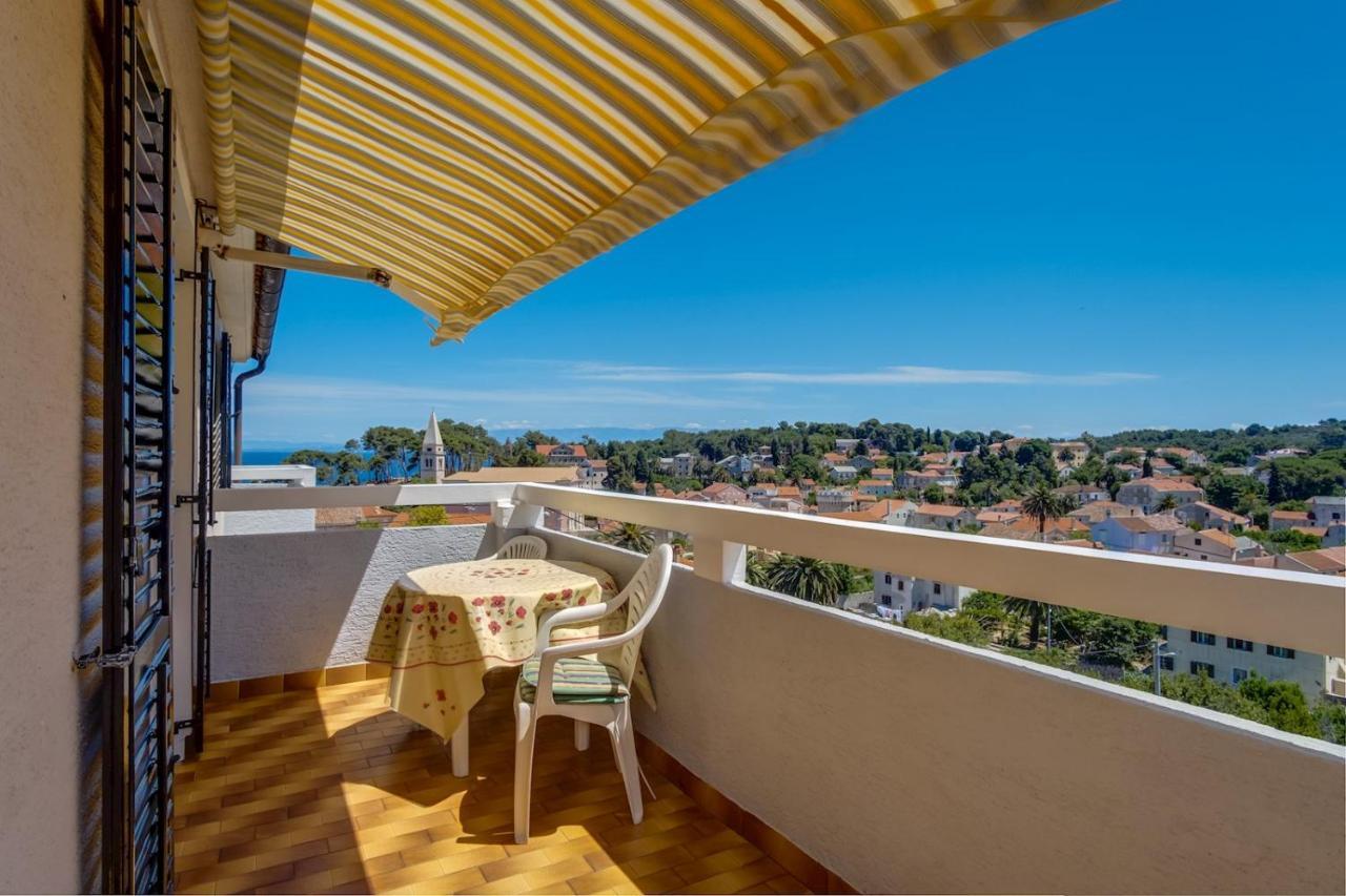 Apartmani Nadalina Veli Lošinj Exteriör bild