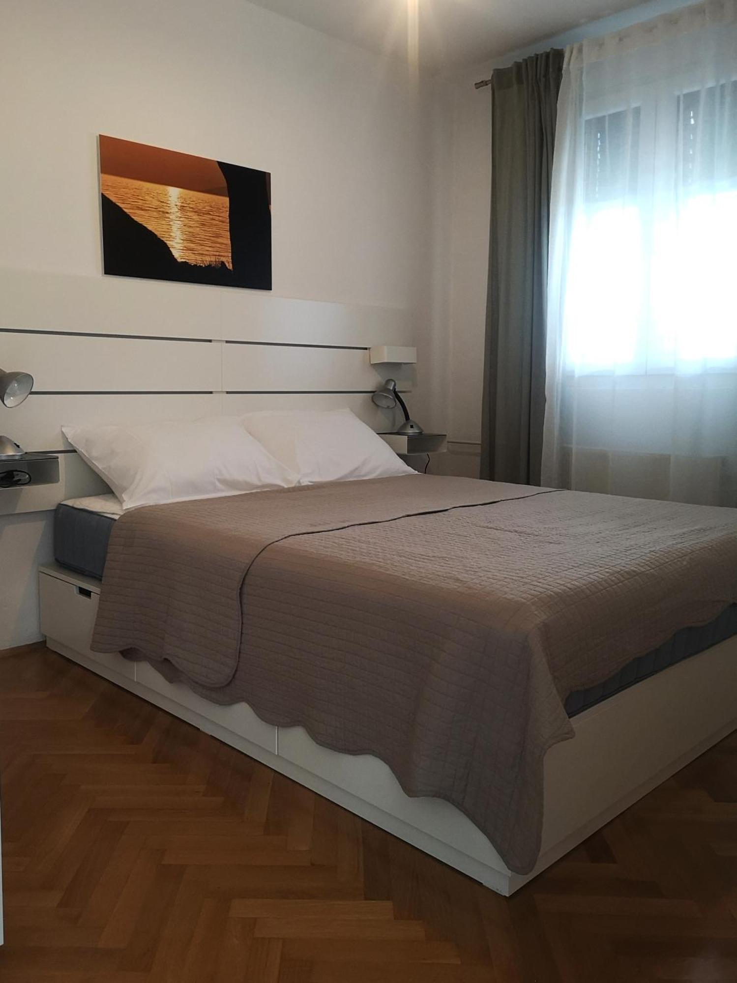 Apartmani Nadalina Veli Lošinj Exteriör bild